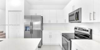 12002 NW 47th MANOR Gallery 9