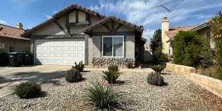 3Bd/2ba House + Den - 14169 Martinique Dr. Gallery 1