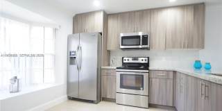 610 NW 108th Ter Gallery 1