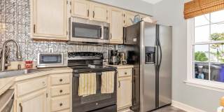 6338 TOWNCREST Court Gallery 3