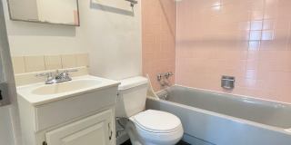 Bayview Apartments Gallery 112
