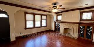 2002 S 69th Street Gallery 5