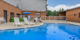 London Square Gallery 1