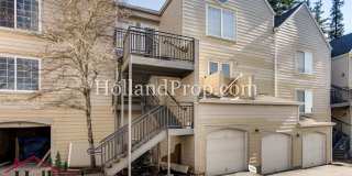 Great NW Portland Condo in Rock Creek ready for you! Gallery 1