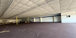 2983 LAMAR Gallery 8