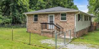AVAILABLE JULY 10TH. 2 Bed 1 bath FOR LEASE in South Inglewood (East Nashville). $1750 Rent. Pets allowed. Walk to Shelby Bottoms Park Trailhead. Gallery 22