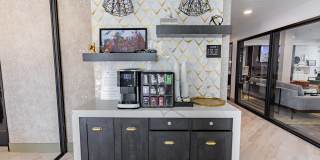 Bayswater Gallery 28