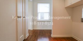 Beautiful Brookside duplex unit - NO PETS Gallery 8