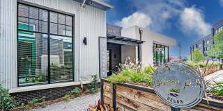 Premiere Lofts at Trilith – Luxury Apartments Gallery 31