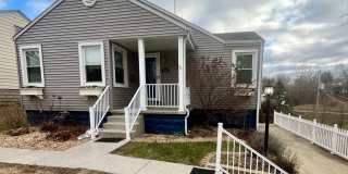 3 Bedroom in Alton Gallery 1