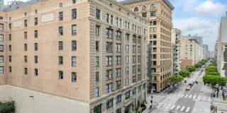 Gorgeous Historical property with new interiors Gallery 27