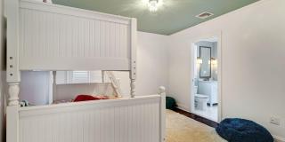 401 Monmouth Avenue Gallery 19