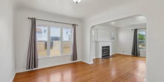 3Bd/2ba Home w/parking in Santa Monica Gallery 14