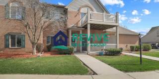 15715 Parkway Lane Gallery 1