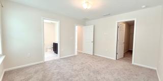 Beautiful 4BR Home with Open Floor Plan & Fully Fenced Backyard Gallery 16