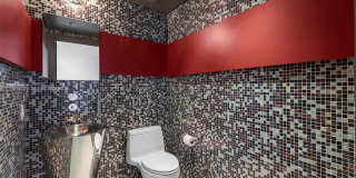 5875 Collins Avenue Gallery 46