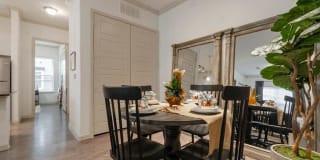 Berkshire Creekside Gallery 16