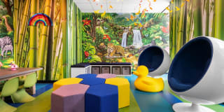 The Modern Gallery 37