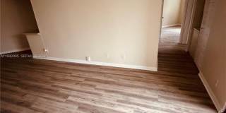 211 Lake Pointe Dr Gallery 4