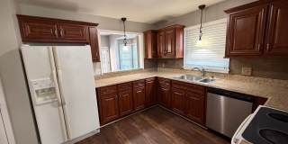 Charming 3 bed 2.5 Bath Townhome in Antioch Gallery 6