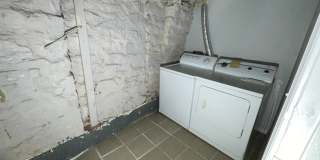 2300 McCulloh Street Gallery 7