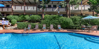 Emerald Victoria Apartments Gallery 1