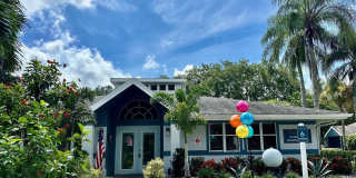 Aqua Bay Gallery 32