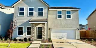 Newly-Built  5 Bedroom Home In Riverstone Community Gallery 1
