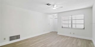 1028 LILLIAN STREET Gallery 7