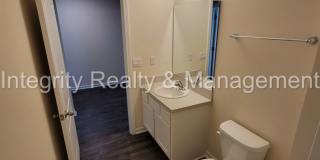 Newer 4 Br, 2 Bath home Gallery 27