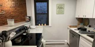 Charming 1.5 Bedroom Gallery 1