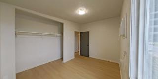 University Manor - Newly Renovated Units just a short walk from Campus! Gallery 169