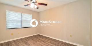 4755 Robert Street Gallery 10