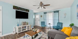 Fully Furnished Coastal Living in the Heart of Panama City Beach! Fully Furnished Coastal Living in the Heart of Panama City Beach! Gallery 5