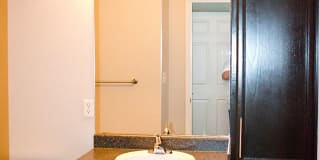 Estate Villas at Krum Gallery 15