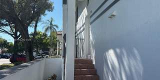 402 SW 158th Ter Gallery 6