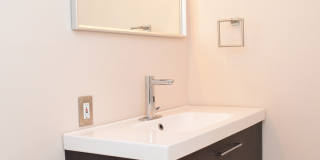 Updated Condo- 5601 Woodrow Gallery 12