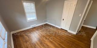 252 East Edwin Circle Gallery 20