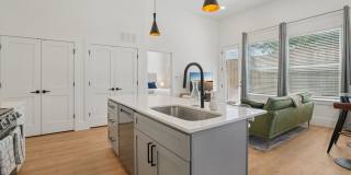 6418 Maple Gallery 14
