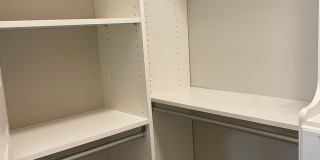 One level home with 2 Car Garage! Gallery 27