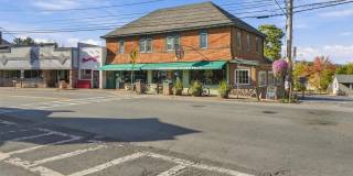 89 Main St Gallery 1