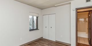 Highland Plaza Gallery 9