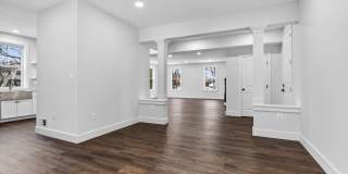 Spacious New Build in Quiet Glenmont / Silver Spring - Available Now Gallery 17