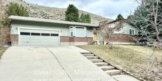 Enjoy the foothill views from your backyard! Enjoy the foothill views from your backyard! Gallery 1