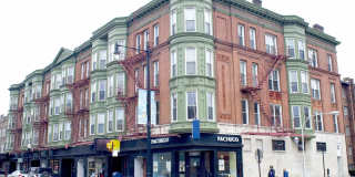 3241 N Broadway Street Gallery 1