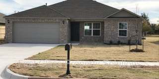 1716 W Antlers Way Gallery 1