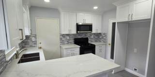 Fairfax/Culver 2-bedroom apartment Cameo Woods Gallery 10