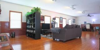 5200 Avenue F Gallery 13