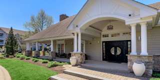 Knoll Crest Gallery 4