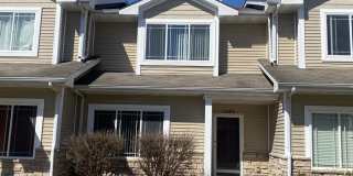 1147 NE 7th Ln - Townhome w/ Attached Garage For Rent 1147 NE 7th Ln - Townhome w/ Attached Garage For Rent Gallery 1